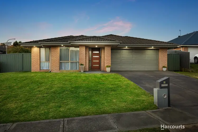 40 Northridge Drive, Cameron Park NSW 2285