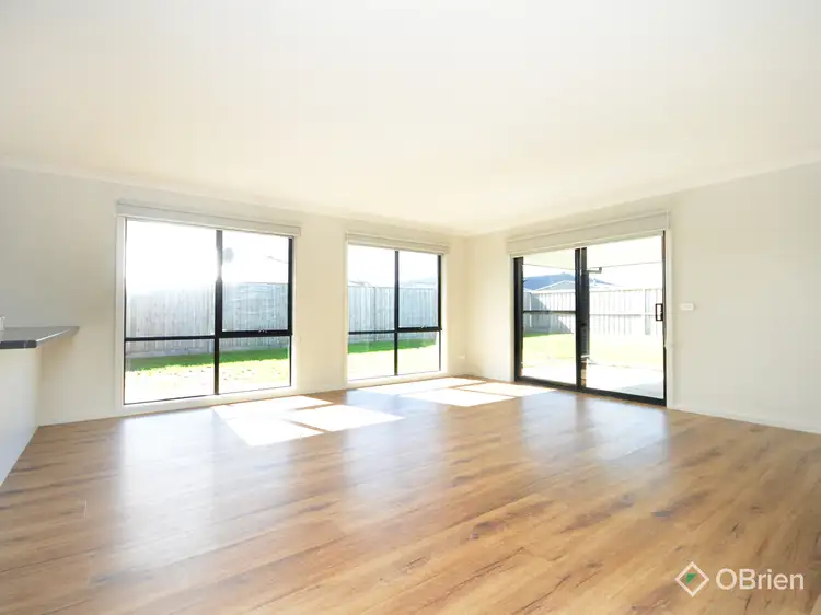 Second view of Homely house listing, 32 Whistler Drive, Bairnsdale VIC 3875