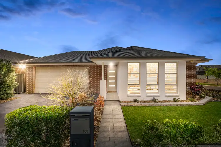 108 Jubilee Drive, Jordan Springs NSW 2747