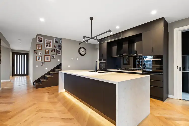 Sixth view of Homely house listing, 16 Creekside Circuit, Hillside VIC 3037