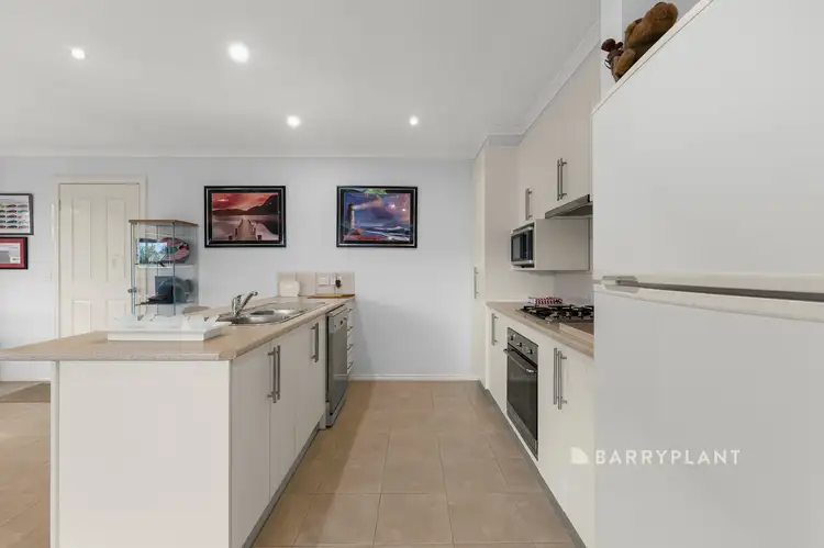 Second view of Homely house listing, 3/16 Railway Avenue, Garfield VIC 3814