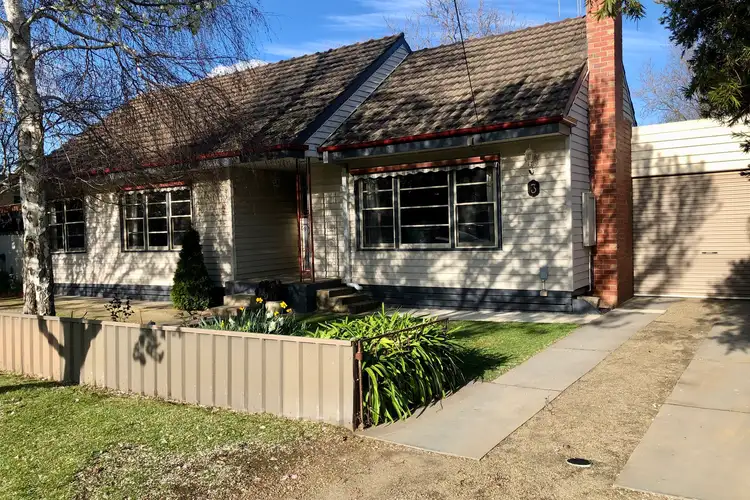 3 Elliott Street