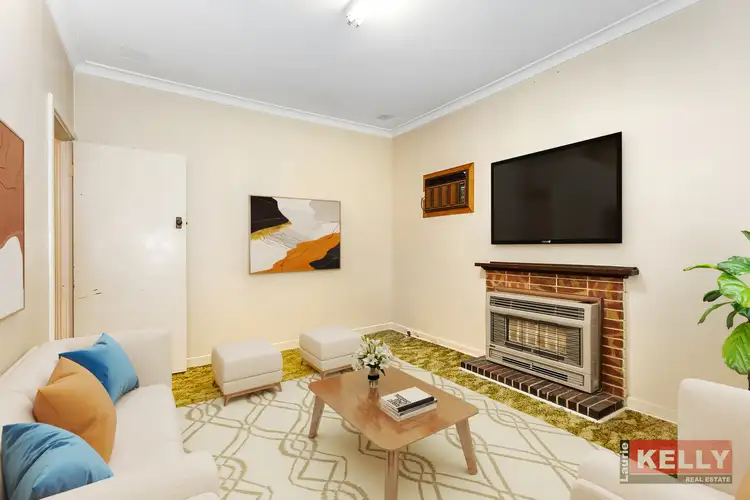 7 Hassett Street, Cloverdale WA 6105