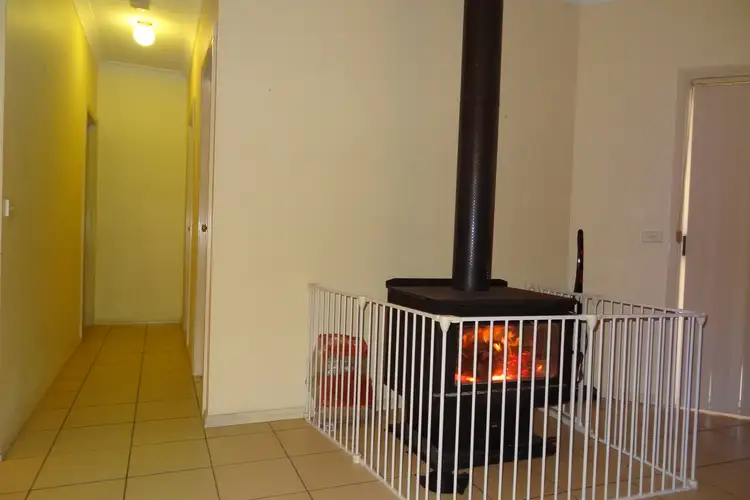 Fifth view of Homely house listing, 10 Jarrah Court, Kelso NSW 2795