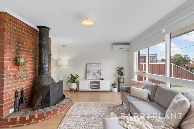 Sixth view of Homely house listing, 5 Glenrobe Street, Deer Park VIC 3023