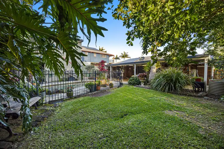 118 Suncoast Beach Drive, Mount Coolum QLD 4573