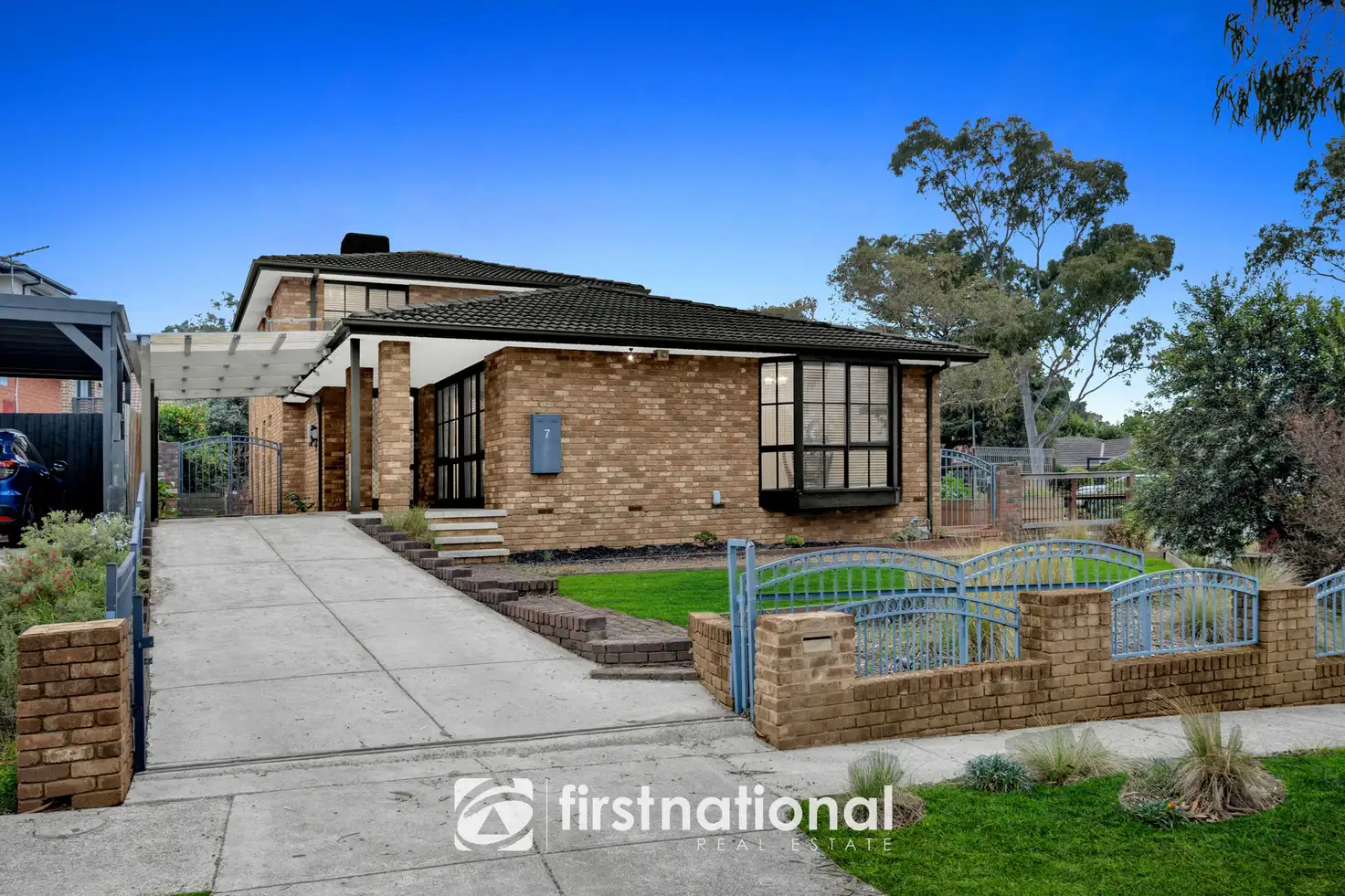 Main view of Homely house listing, 7 Broadwalk Grove, Endeavour Hills VIC 3802