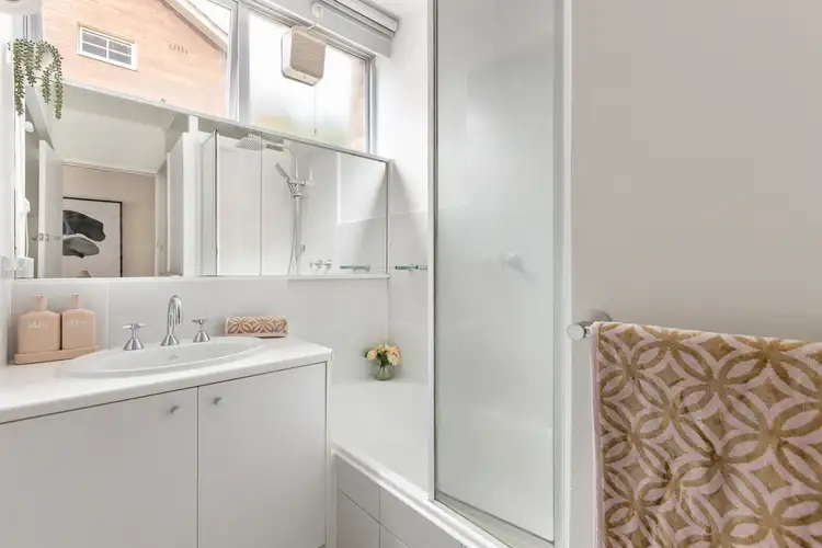 Sixth view of Homely apartment listing, 4/399 Toorak Road, South Yarra VIC 3141