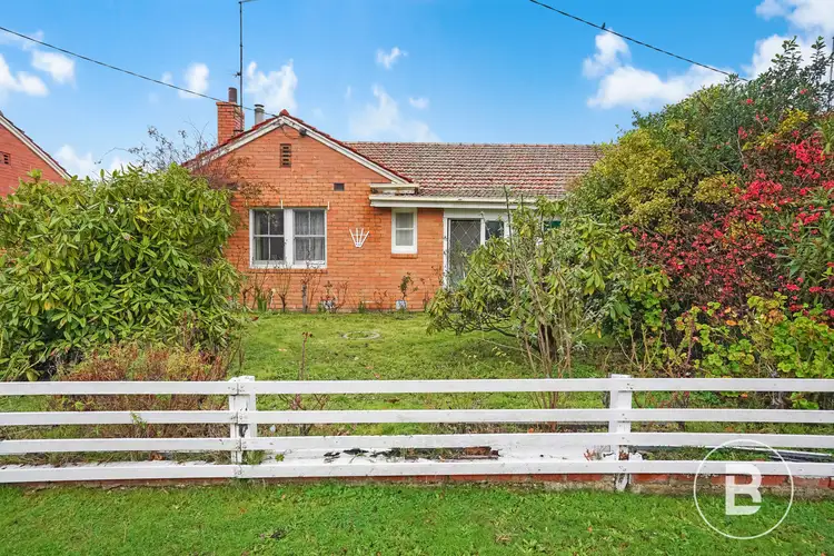 5 Walsh Avenue, Ballarat North VIC 3350