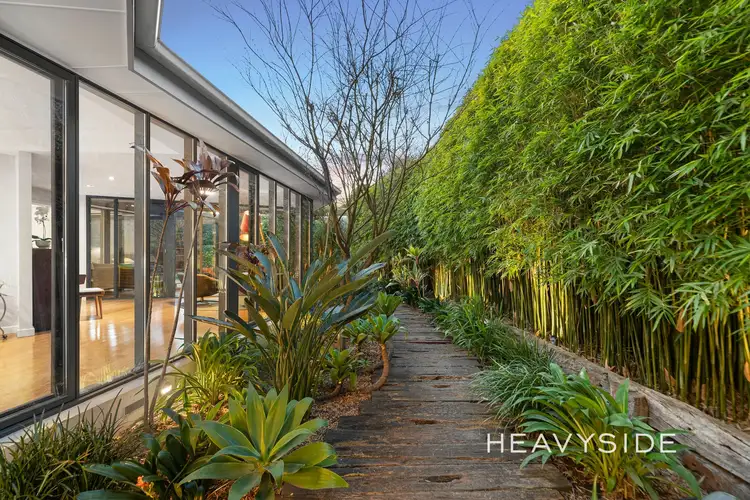 90 Great Valley Road, Glen Iris VIC 3146