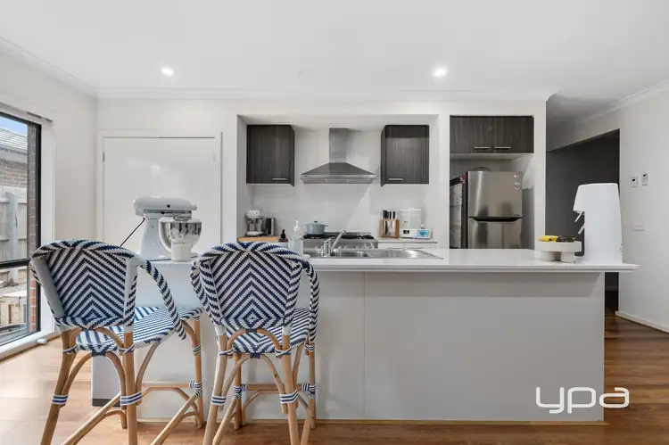 Fifth view of Homely house listing, 10 Banbury Road, Bonnie Brook VIC 3335
