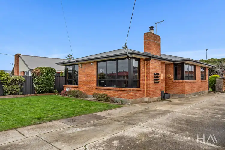 11 Clarendon Street, Youngtown TAS 7249