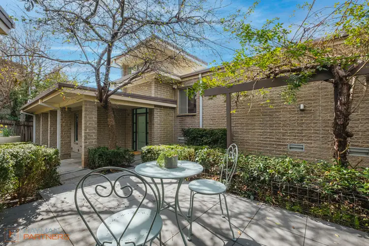 28 Nelson Place, Curtin ACT 2605
