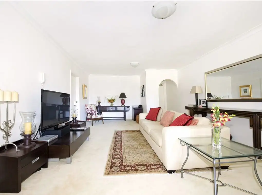 Main view of Homely apartment listing, 4/68 Murdoch Street, Cremorne NSW 2090