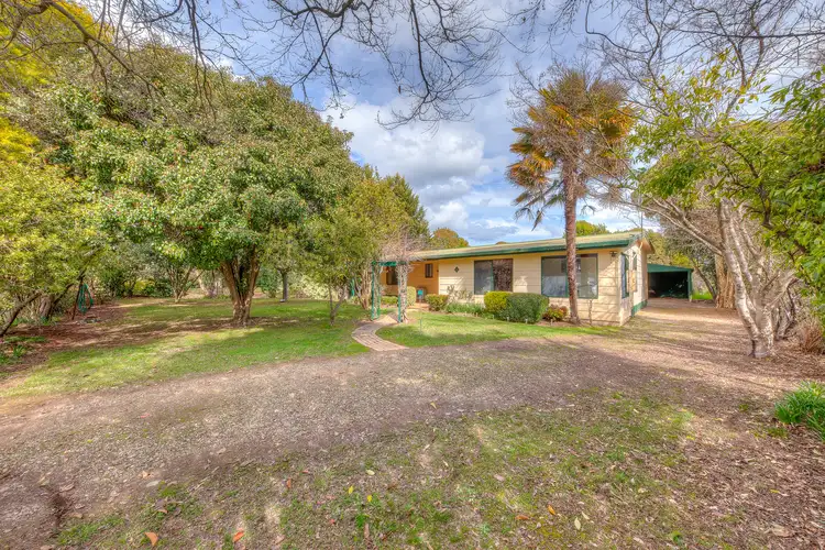 48 Station Street, Porepunkah VIC 3740