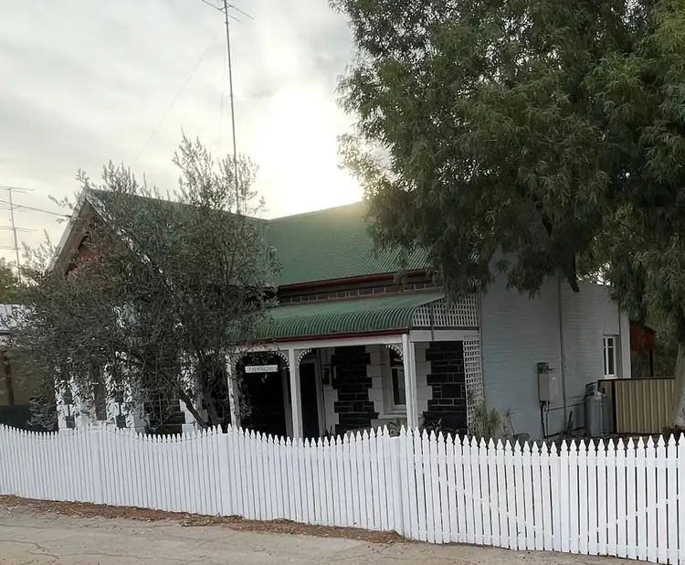 188 & 215 Wellington Street West, Northam WA 6401
