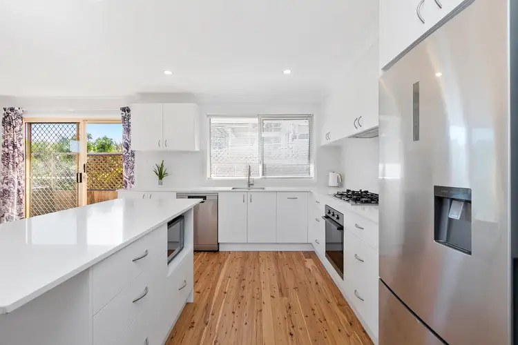 Fifth view of Homely villa listing, 2/33 Cross Street, Port Macquarie NSW 2444