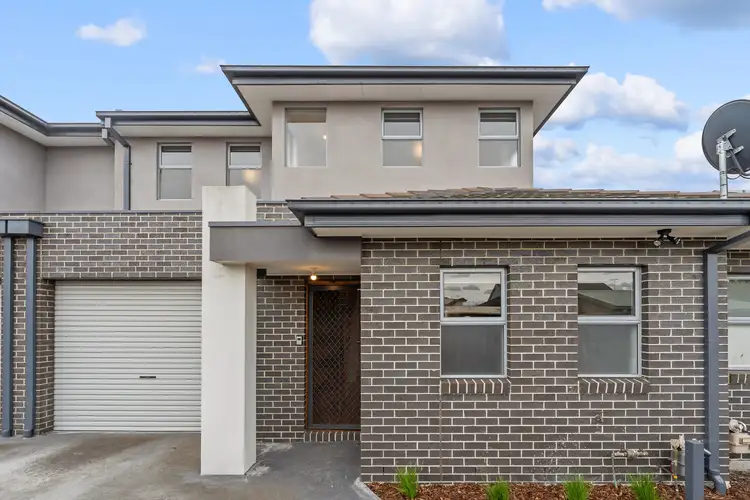 Main view of Homely townhouse listing, 2/16 McComas Street, Reservoir VIC 3073