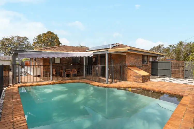 2 Claret Court, Kippa-ring QLD 4021