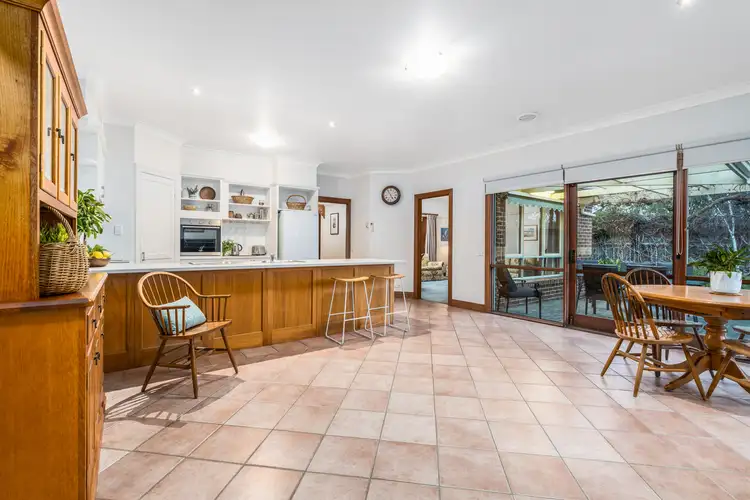 Fifth view of Homely house listing, 28 Banksia Place, Grovedale VIC 3216