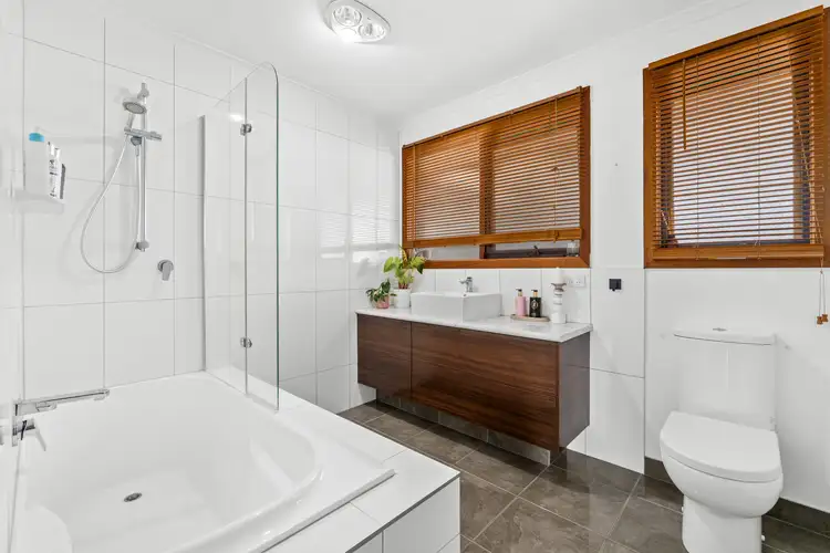 Fifth view of Homely house listing, 34 Swallow Grove, Traralgon VIC 3844