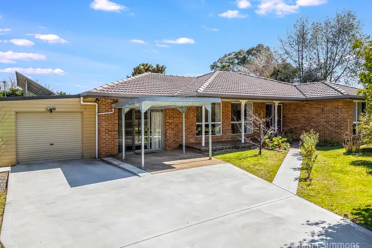 26 Crest Road, Armidale NSW 2350