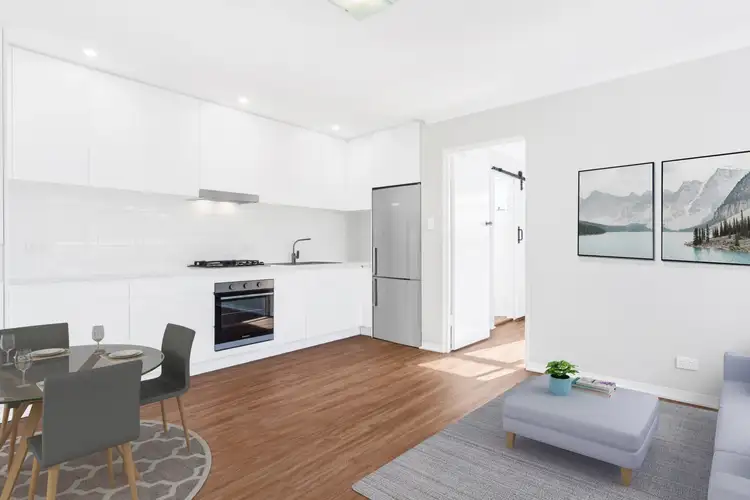 12/15 Kooloora Avenue, Freshwater NSW 2096