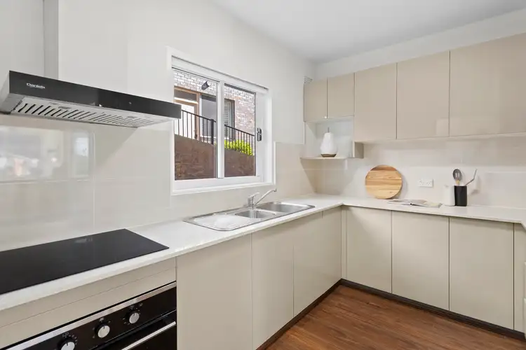 Fourth view of Homely apartment listing, 8/102 Dudley Street, Coogee NSW 2034