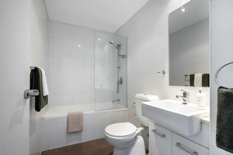 Fifth view of Homely apartment listing, 10/654-656 Botany Road, Alexandria NSW 2015