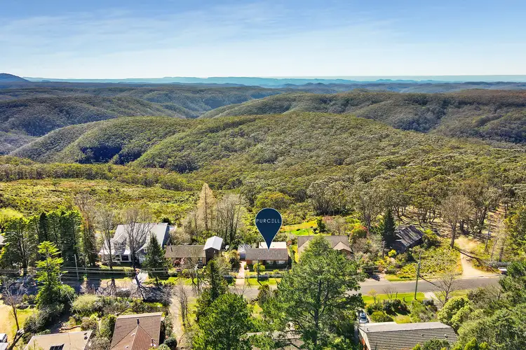 27 Yanko Avenue, Wentworth Falls NSW 2782