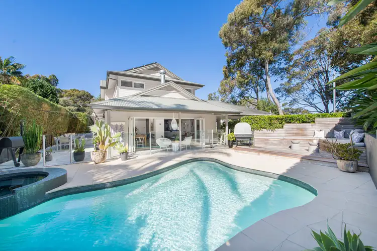 9 Kamilaroi Road, Bayview NSW 2104
