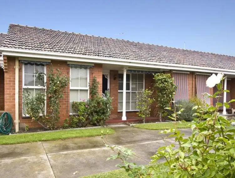 Main view of Homely unit listing, 4/9 Stawell Street, Mentone VIC 3194