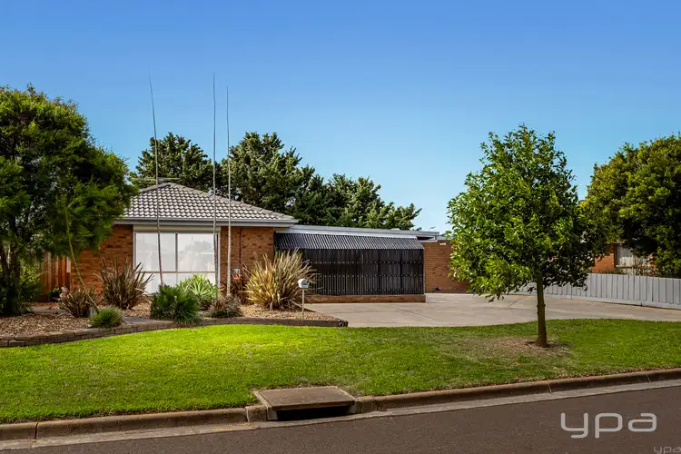Main view of Homely house listing, 8 Thoroughbred Avenue, Werribee VIC 3030