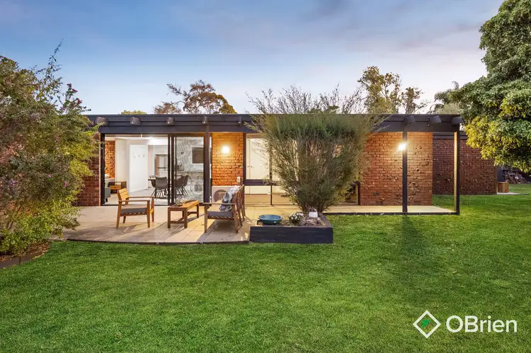 4 Innerleven Court, Frankston VIC 3199