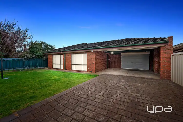 12 Socrates Way, Rockbank VIC 3335