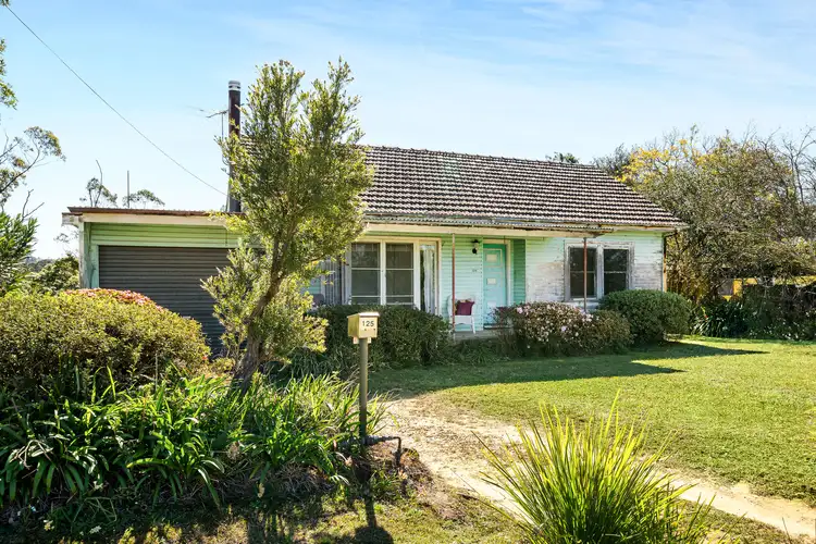 125 Bee Farm Road, Springwood NSW 2777