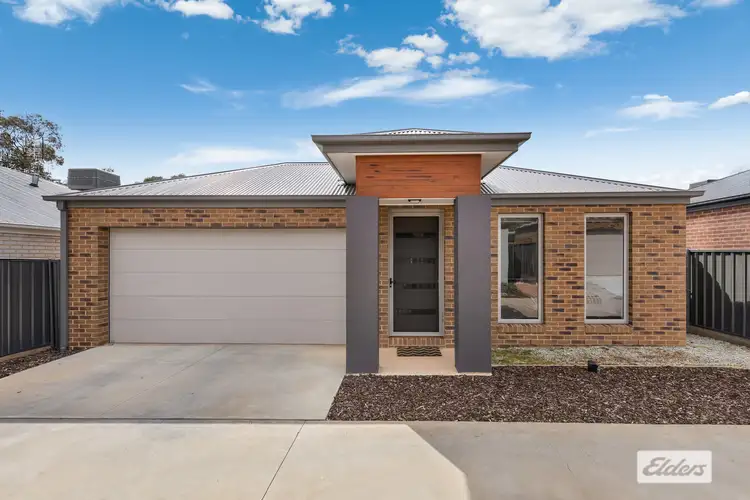 1/116A Harley Street, Strathdale VIC 3550