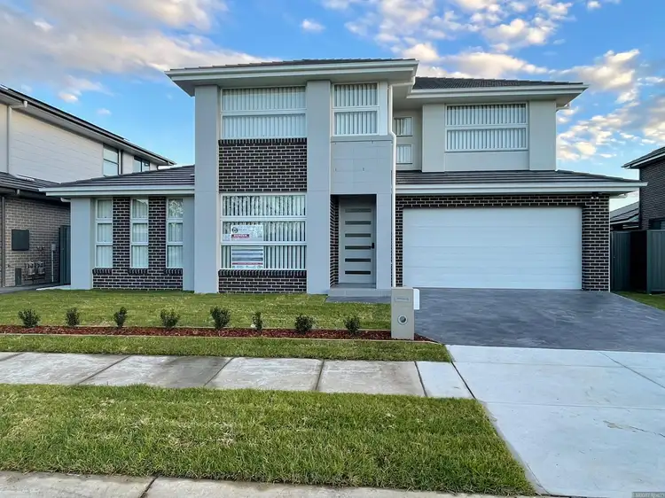 11 Hammon Place, Edmondson Park NSW 2174