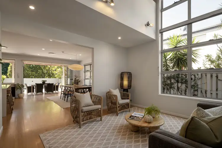 Second view of Homely house listing, 15 Reach Place, Bulimba QLD 4171