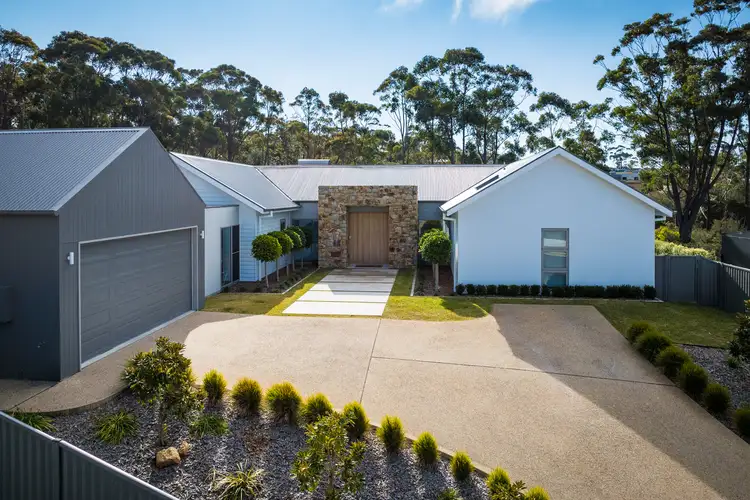22 Shearwater Court, Tura Beach NSW 2548