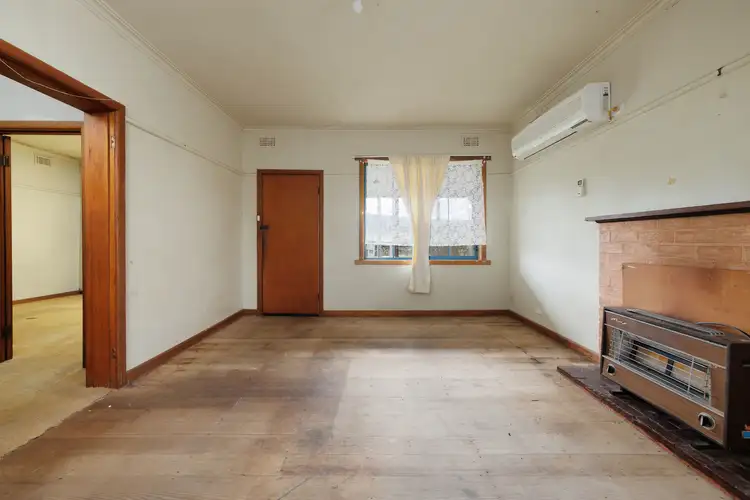 Fourth view of Homely house listing, 22 Jillico Avenue, Tallangatta VIC 3700