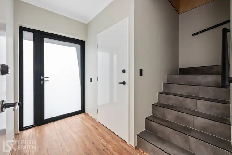 Fifth view of Homely house listing, 2/15 Bluerise Cove, Falcon WA 6210