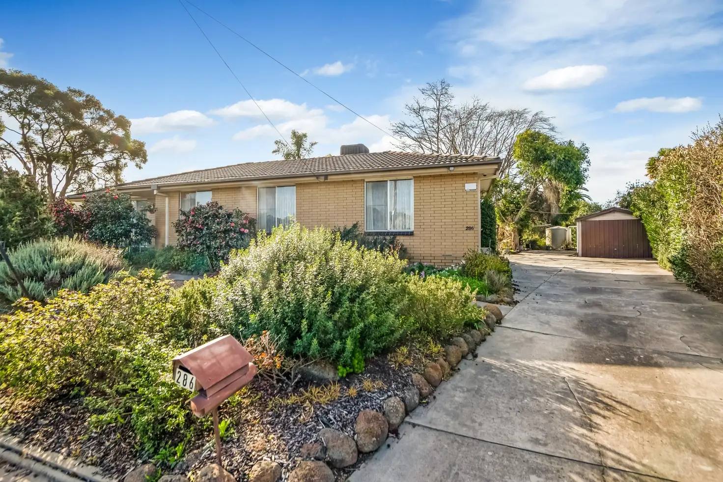 Main view of Homely house listing, 286 MacKenzie Street West, Kangaroo Flat VIC 3555