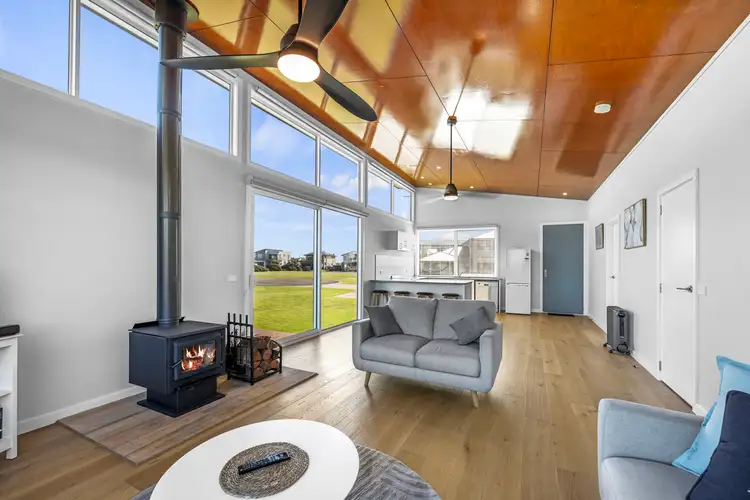 Fifth view of Homely house listing, 20 Sutlej Court, Peterborough VIC 3270