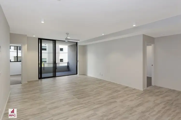 215/36 Anglesey Street, Kangaroo Point QLD 4169