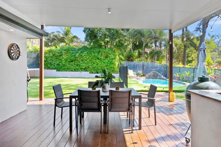 22 Dromana Crescent, Helensvale QLD 4212