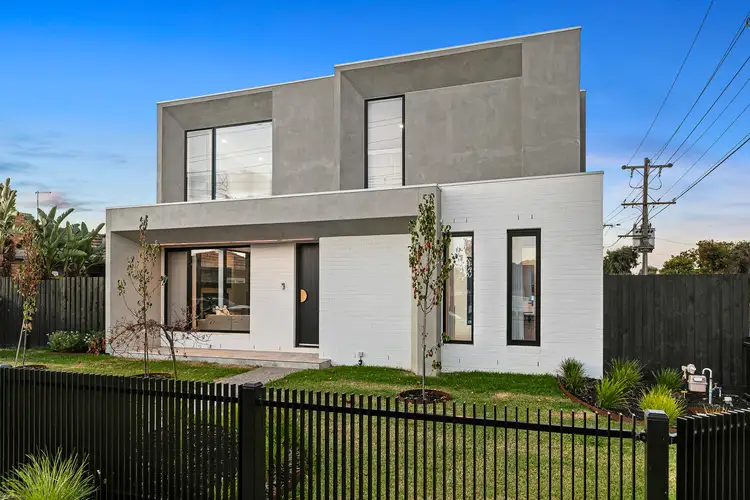 320 Blackshaws Road, Altona North VIC 3025