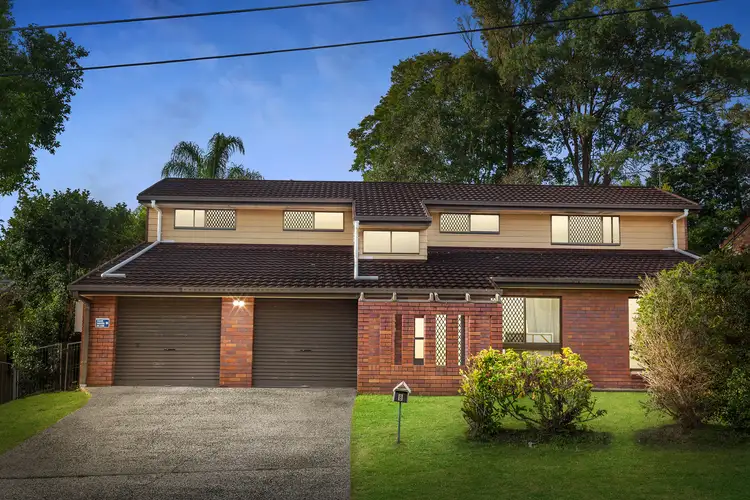 8 Deen Street, Rochedale South QLD 4123