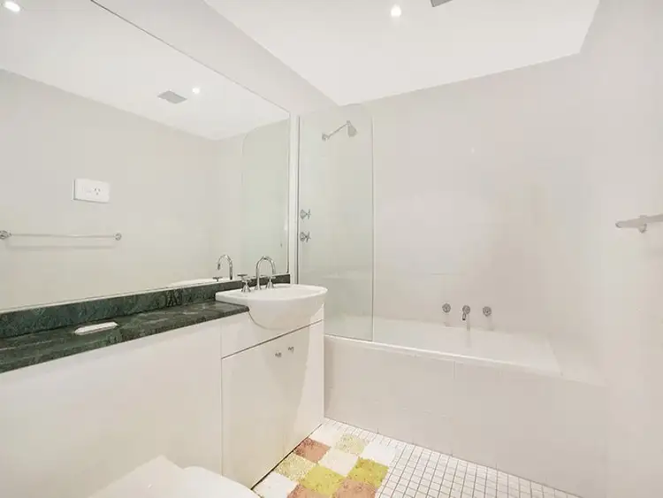 Fourth view of Homely unit listing, 6/9 Quarry Master Drive, Pyrmont NSW 2009