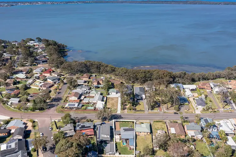 175 Tuggerawong Road